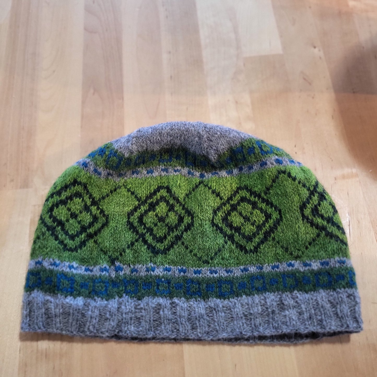 Men's Shetland Wool Beanie - Greener Pastures