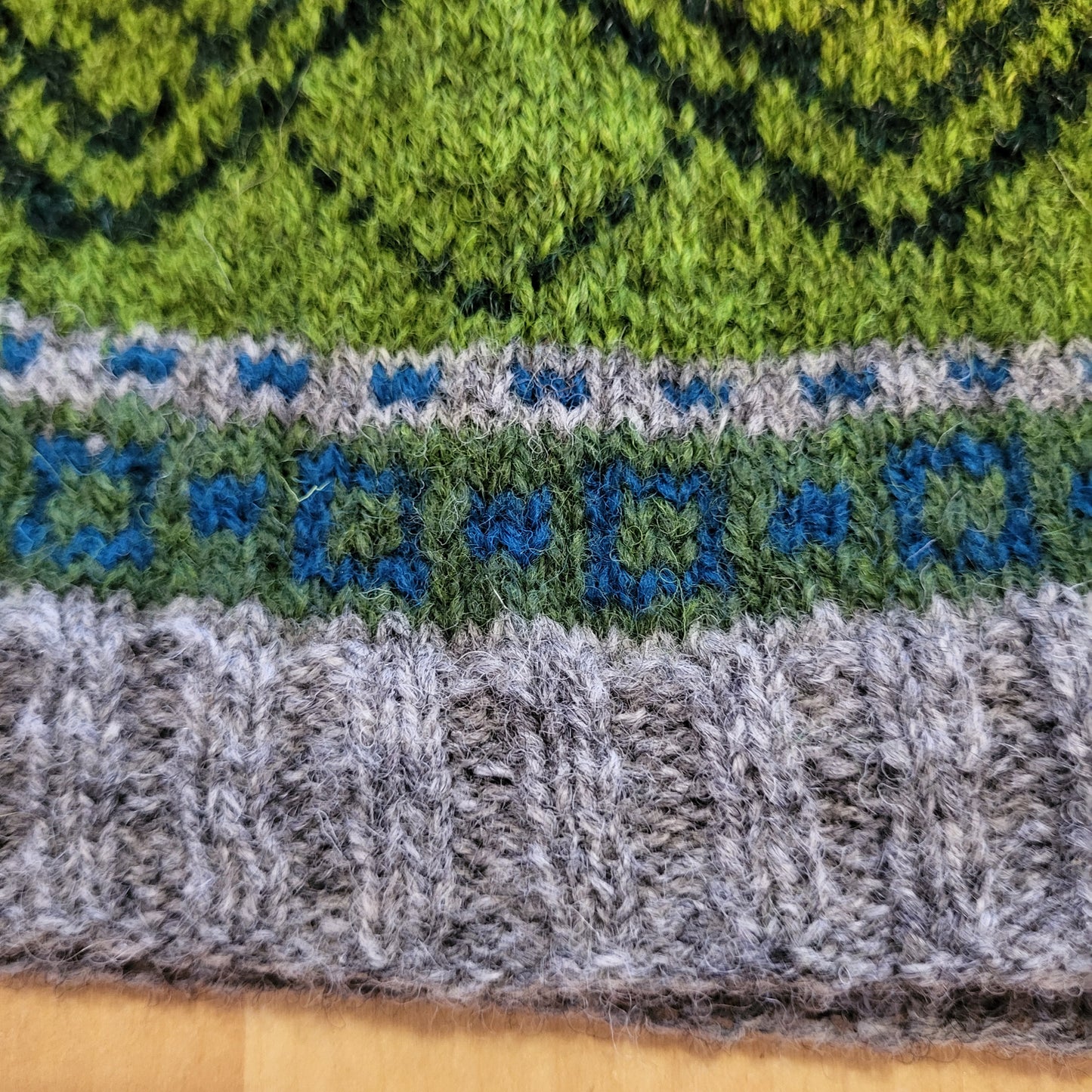 Men's Shetland Wool Beanie - Greener Pastures