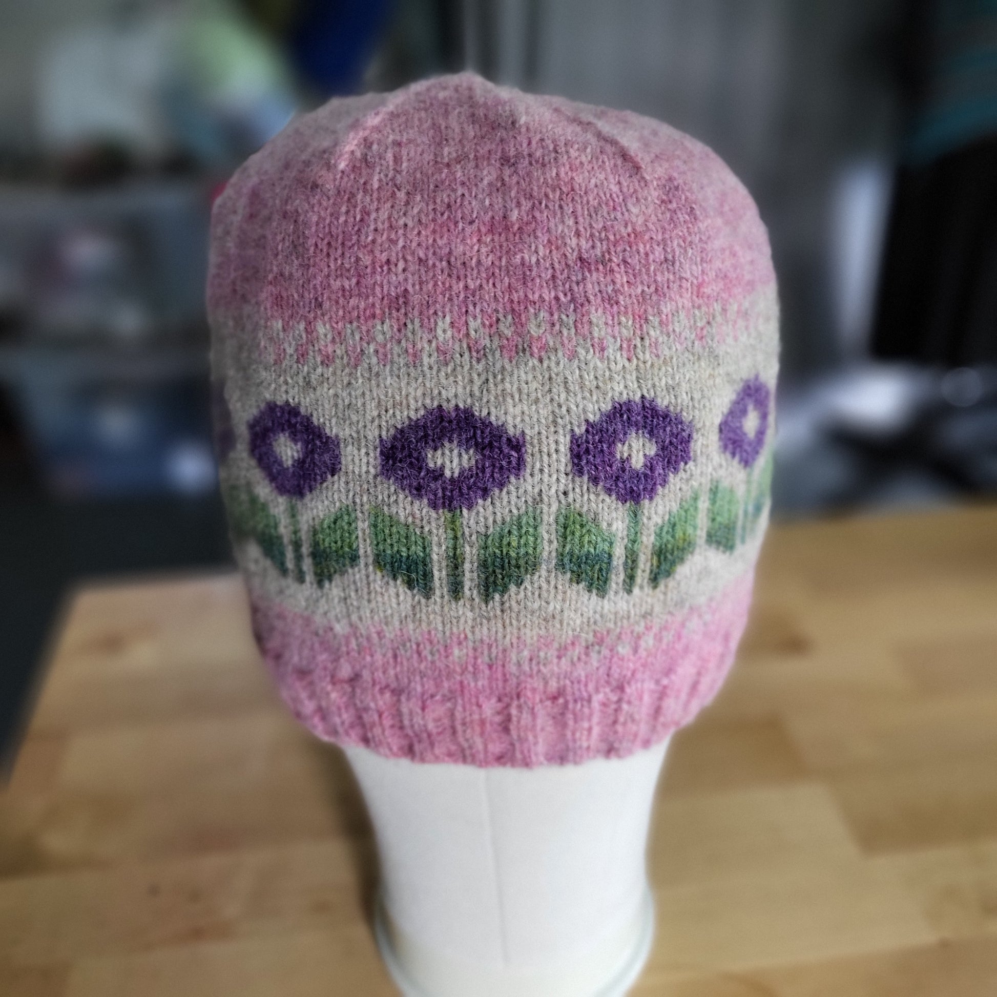 fair isle beanie in floral motif